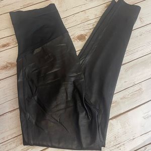 Spanx Mama Faux Leather Leggings (maternity)